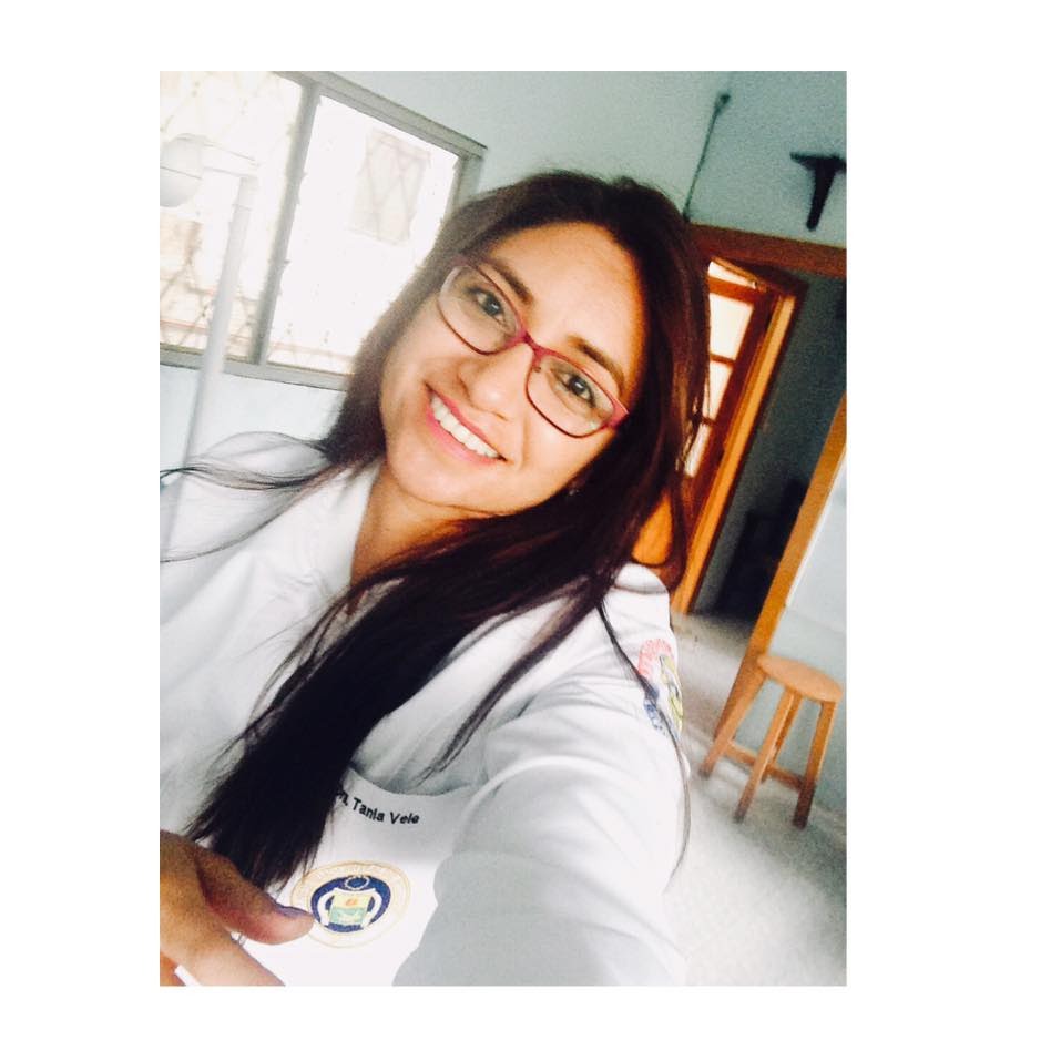 Odontóloga del equipo de Ayala Dental Group